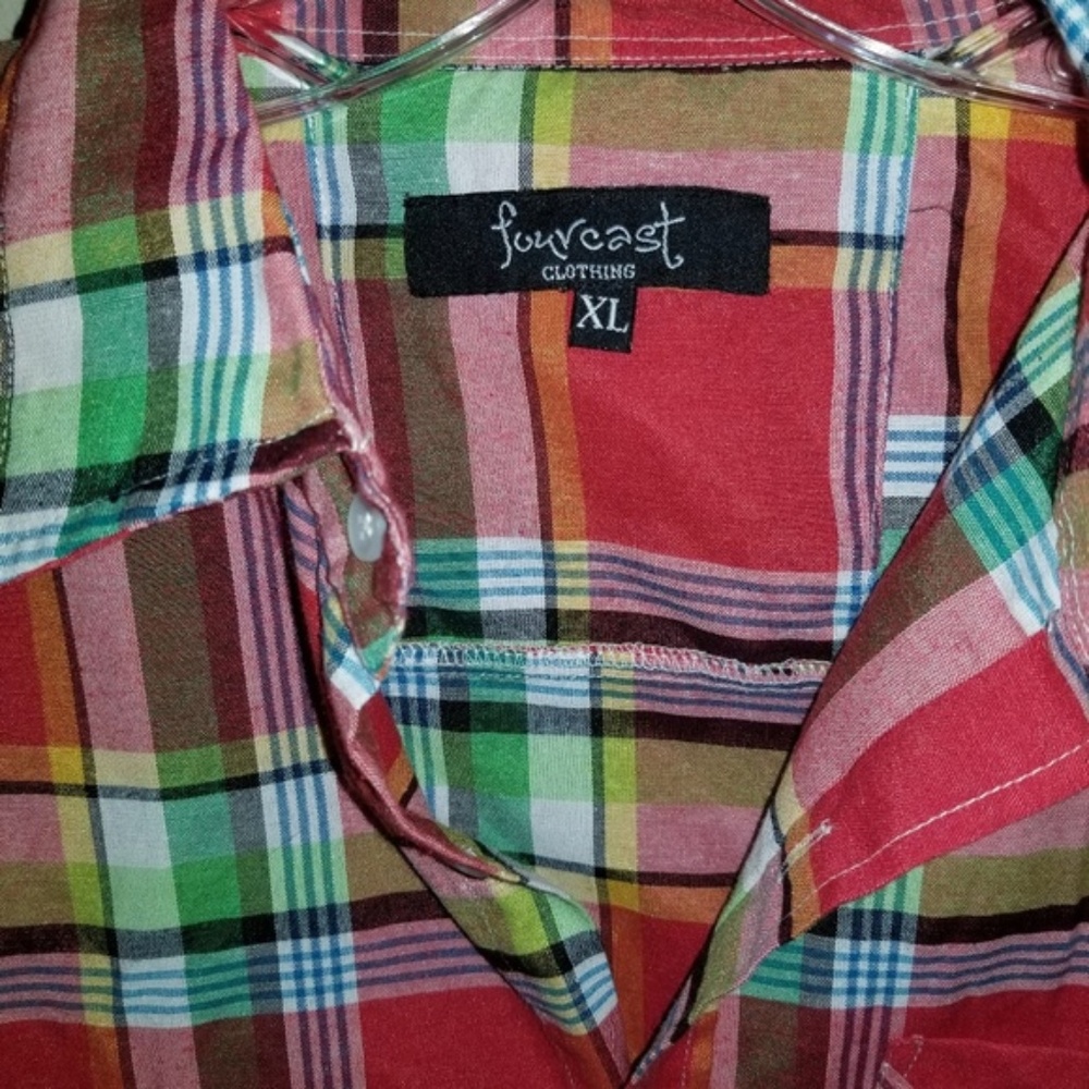 Colorful Button Top Size XL - Picture 2 of 2